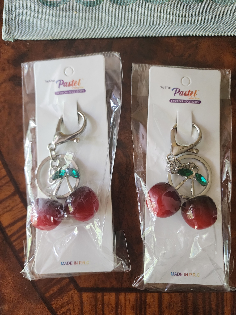 🍒 Cherry Keychain Purse Charm – Silver Tone | Cute Fruit Bag Charm | - Picture 2 of 3